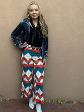 Load image into Gallery viewer, Aztec Cropped Wide Leg Jeans
