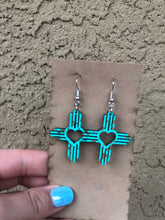 Load image into Gallery viewer, Small Heart Zia Earrings
