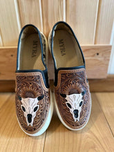 Load image into Gallery viewer, Reflexo Western Hand-Tooled Sneakers
